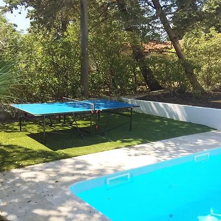 Pirouschka Pool Downtown Within Walking Distance Villa *
